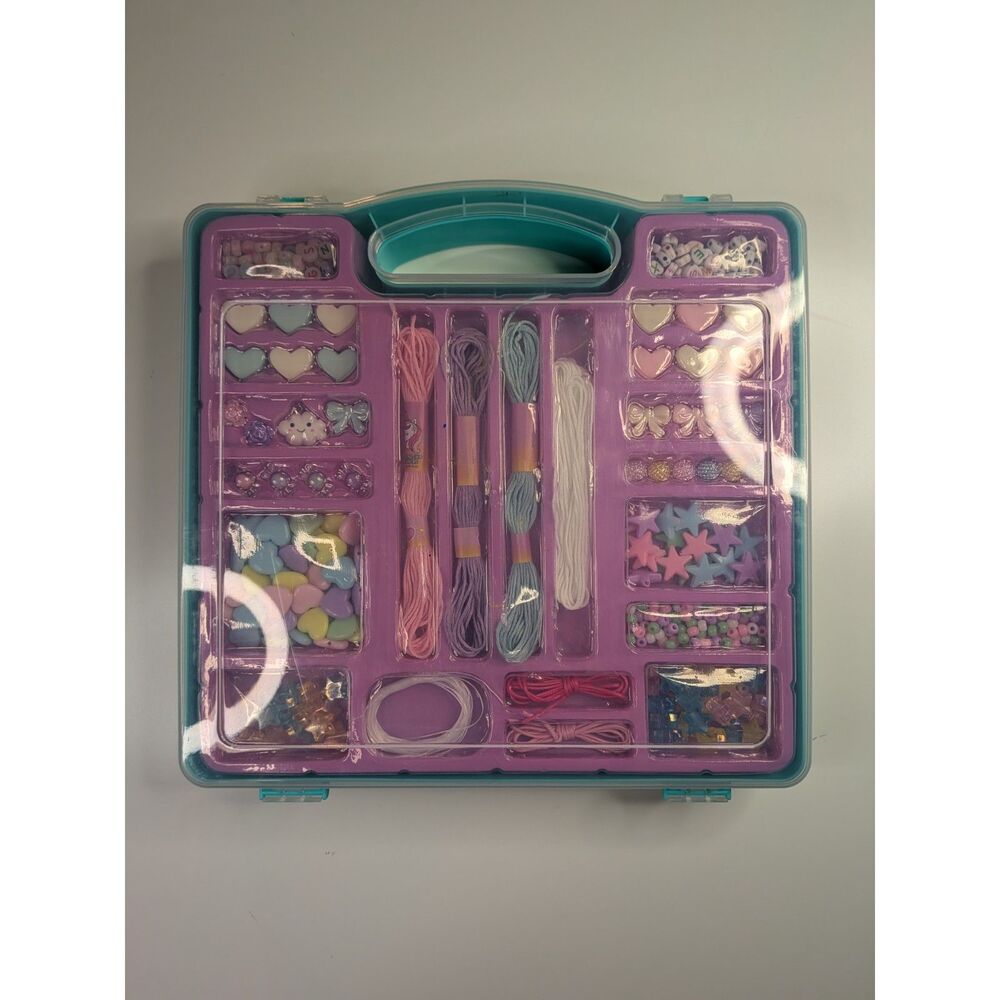 It's So Me Kawaii Cute Jewelry Bracelet Making Kit Pastel Beads